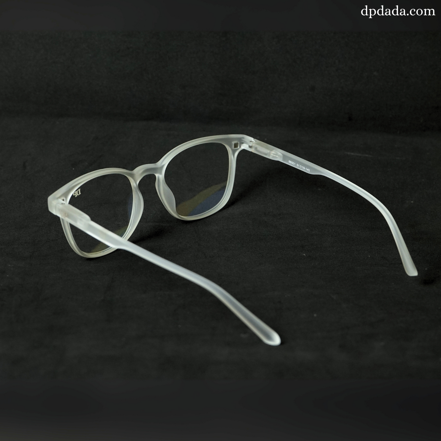 The Apex Mat White Clip On By Dp Dada